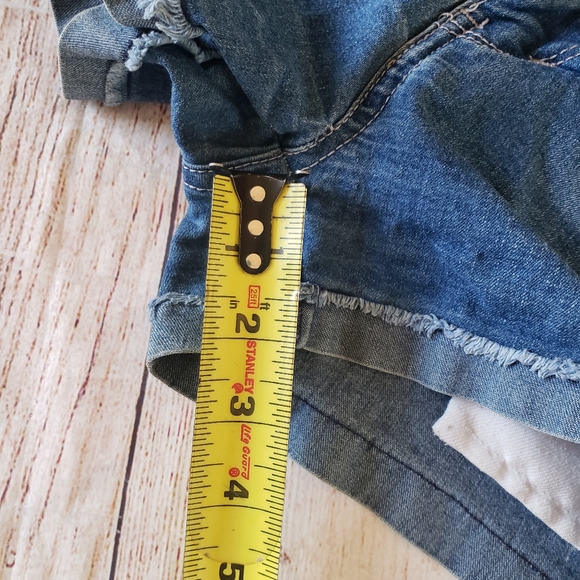 Levis shorty short - Picture 12 of 12